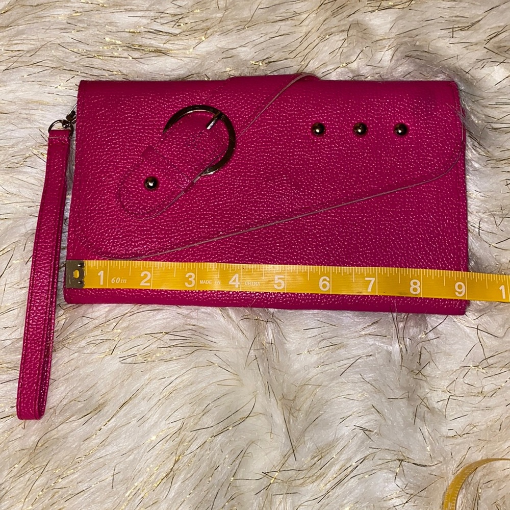 PINK CLUTCH